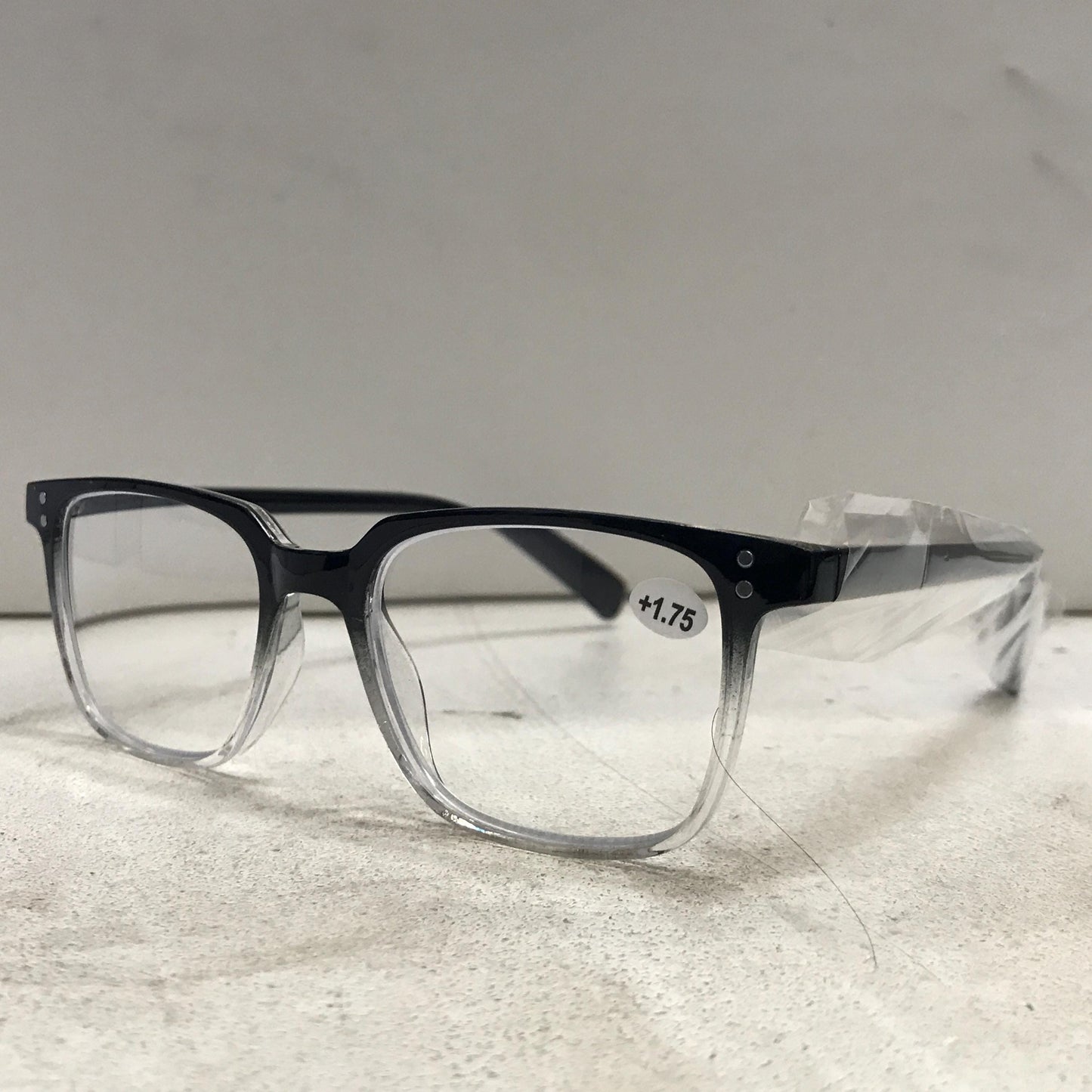 Round Big Frame Reading Glasses with Clear Lenses