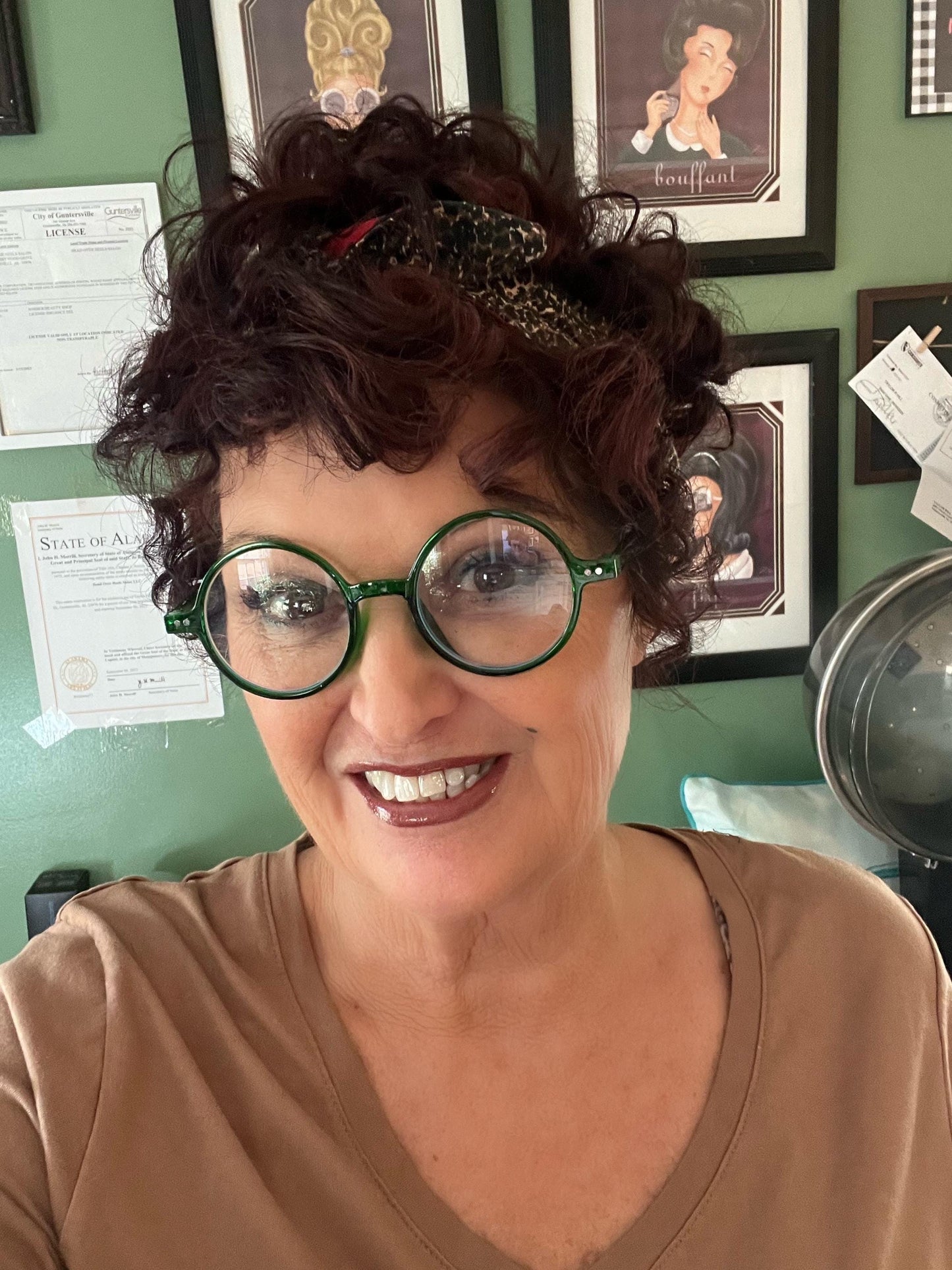 Round Reading Glasses - Brown
